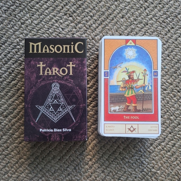 SOLD OUT! Masonic Tarot A 78-Card Deck - Picture 2 of 7